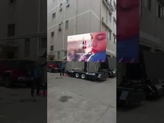 Ứng xe chiếu đèn LED mặt trời