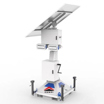 Tháp đèn năng lượng mặt trời di động với hệ thống giám sát camera an ninh và đèn LED chiếu sáng đường phố